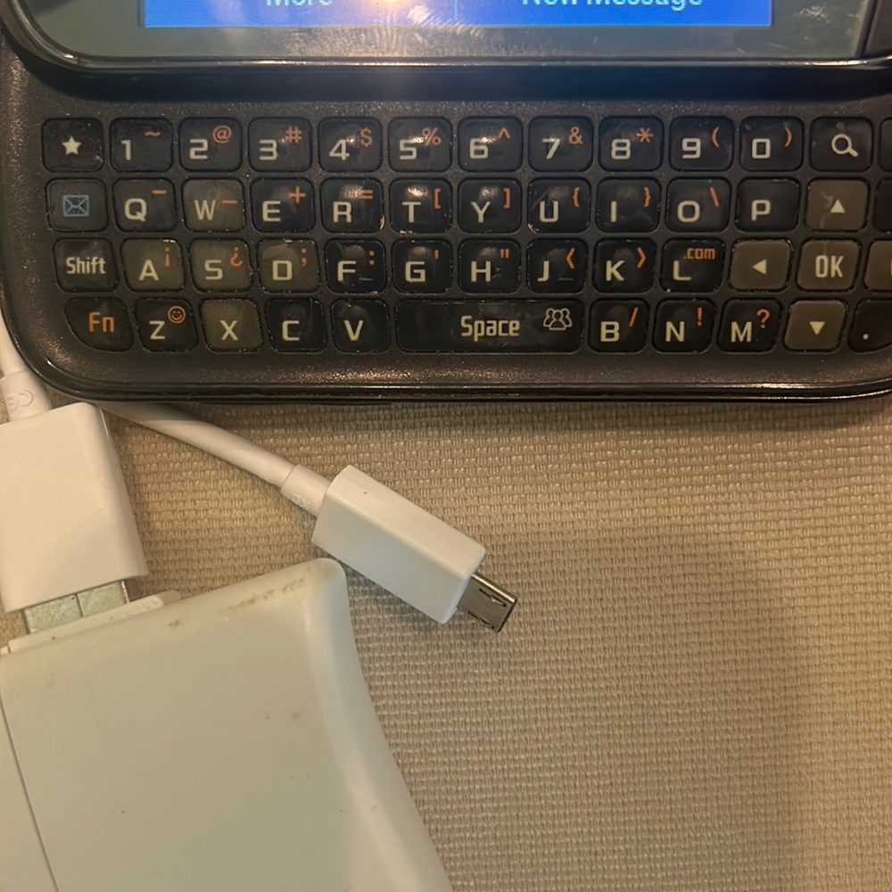 Samsung Brightside U380 Verizon Cell Phone Y2K Side Slide Keyboard w/Charger - Picture 6 of 13